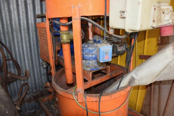 3#3059 Compressore Axeco e pompa iniezioni cemento in vendita - foto 6