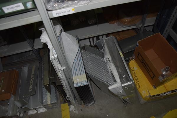 2#3060 Componenti meccanici per trasmettitori radio televisivi in vendita - foto 27