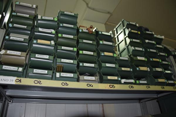 2#3060 Componenti meccanici per trasmettitori radio televisivi in vendita - foto 30