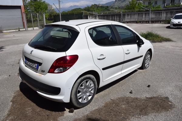 27#3066 Autocarro Peugeot 207 in vendita - foto 6