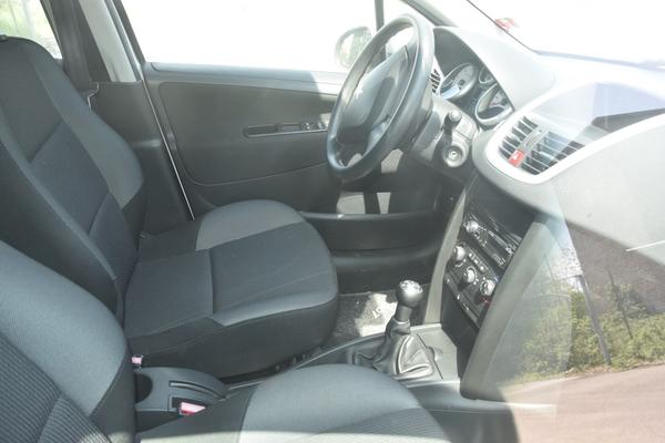 27#3066 Autocarro Peugeot 207 in vendita - foto 9