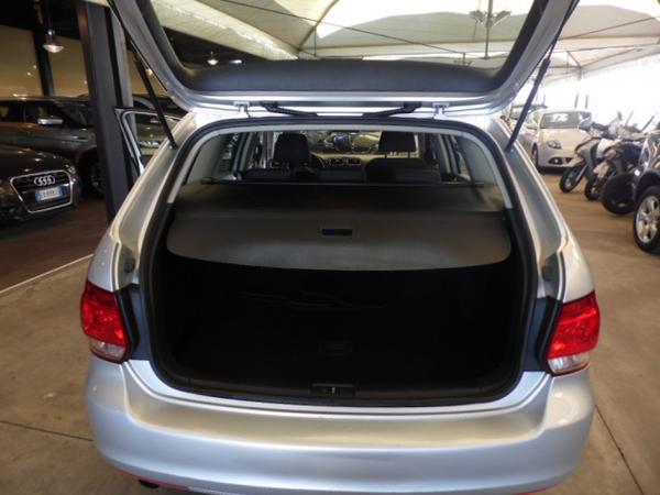18#3073 Volkswagen Golf Variant 1.6 Tdi Dpf Comfortline in vendita - foto 4