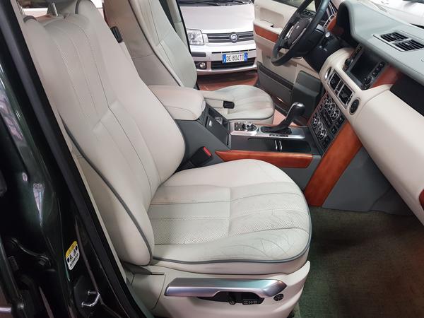 22#3073 Land Rover Range Rover Vogue 3.6 D KW 200 in vendita - foto 16