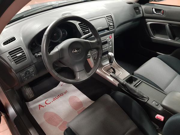 23#3073 Subaru legacy 2.0 4wd berlina aut.165cv in vendita - foto 6