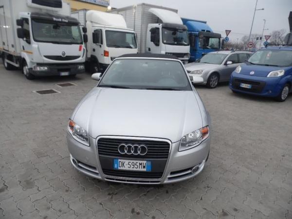 28#3073 Audi A4 Cabriolet 2.0 TDI S-Line FAP in vendita - foto 2