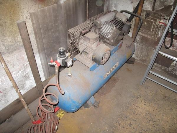 3#3076 Trapano a torretta New Drill e componenti per cablaggio in vendita - foto 6