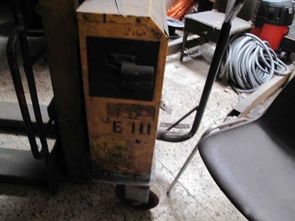 3#3076 Trapano a torretta New Drill e componenti per cablaggio in vendita - foto 22
