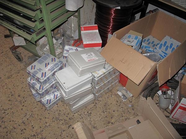 3#3076 Trapano a torretta New Drill e componenti per cablaggio in vendita - foto 48