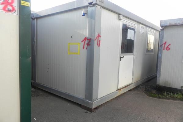 17#3078 Monoblocco coibentato con attrezzatura per ufficio in vendita - foto 1