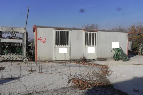 42#3078 Monoblocco coibentato uso ufficio con attrezzatura in vendita - foto 1
