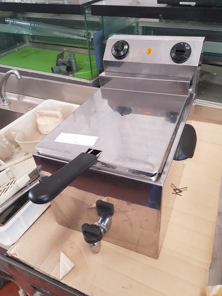 25#3084 Friggitrice in vendita - foto 1