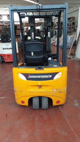 30#3084 Carrello elevatore Jungheinrich in vendita - foto 9