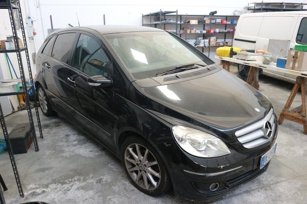 1#3097 Autovettura Mercedes e autocarro Fiat Scudo in vendita - foto 10