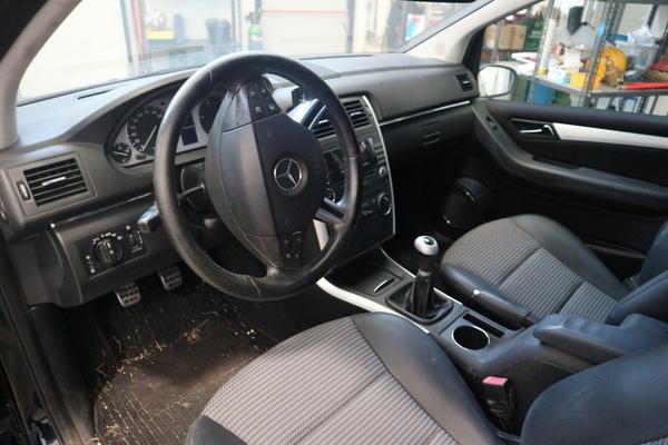 1#3097 Autovettura Mercedes e autocarro Fiat Scudo in vendita - foto 12