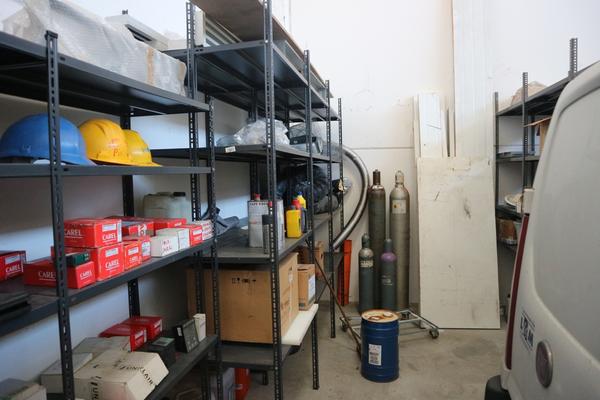 3#3097 Attrezzature e arredi officina in vendita - foto 6