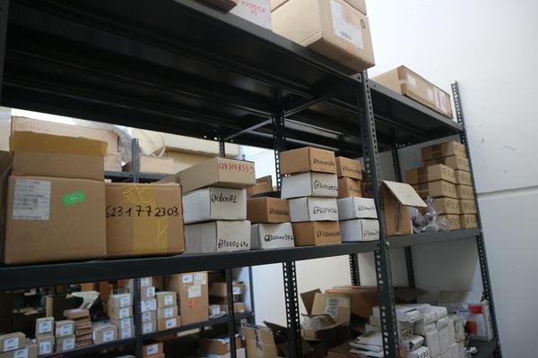 3#3097 Attrezzature e arredi officina in vendita - foto 17