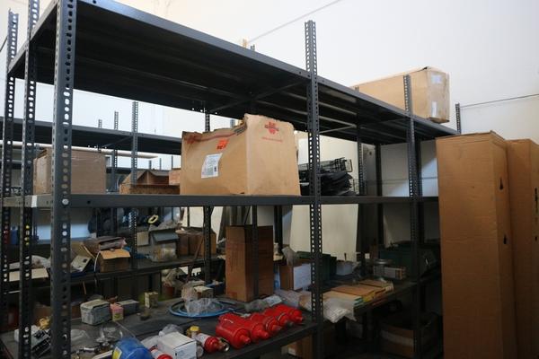 3#3097 Attrezzature e arredi officina in vendita - foto 22