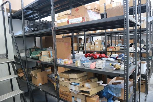 3#3097 Attrezzature e arredi officina in vendita - foto 26