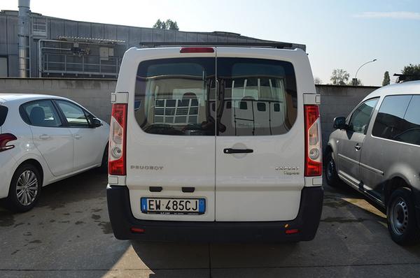 2#3099 Automezzi Peugeot Export e Volkswagen Caddy in vendita - foto 5