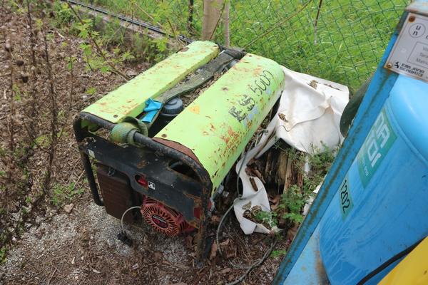 1#3112 Cisterna rifornimento e generatore a benzina in vendita - foto 7