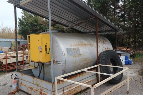 1#3112 Cisterna rifornimento e generatore a benzina in vendita - foto 9
