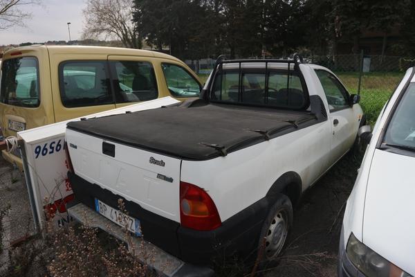 11#3112 Autocarro Fiat Strada in vendita - foto 4