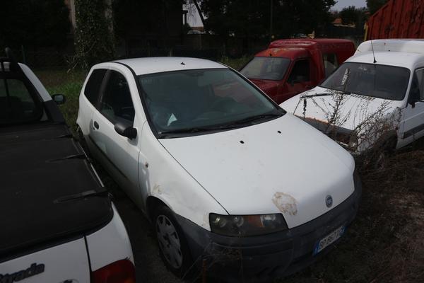 5#3112 Autocarro Fiat Punto in vendita - foto 4