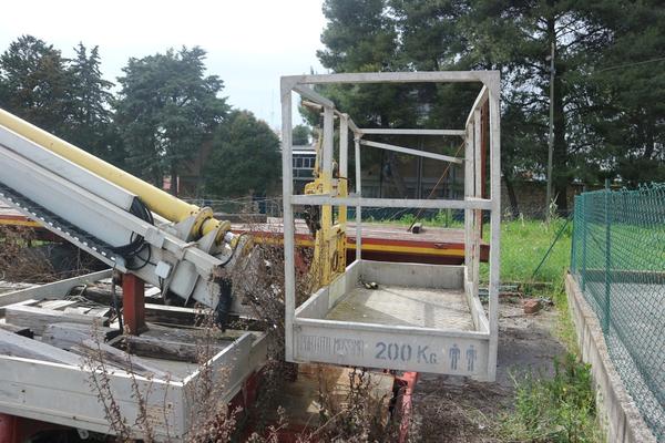 7#3112 Autoveicolo Iveco con piattaforma in vendita - foto 7