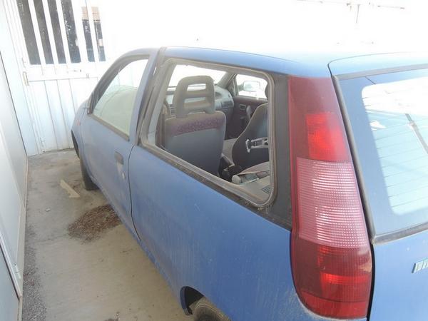 12#3113 Autovettura Fiat Punto in vendita - foto 5
