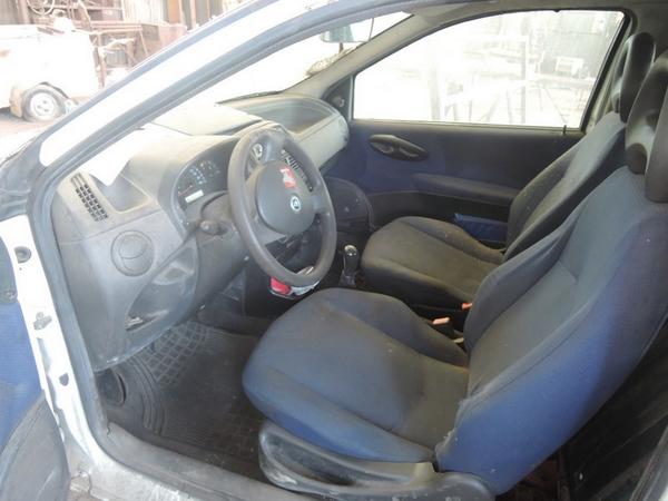 6#3113 Autocarro Fiat Punto Van in vendita - foto 6