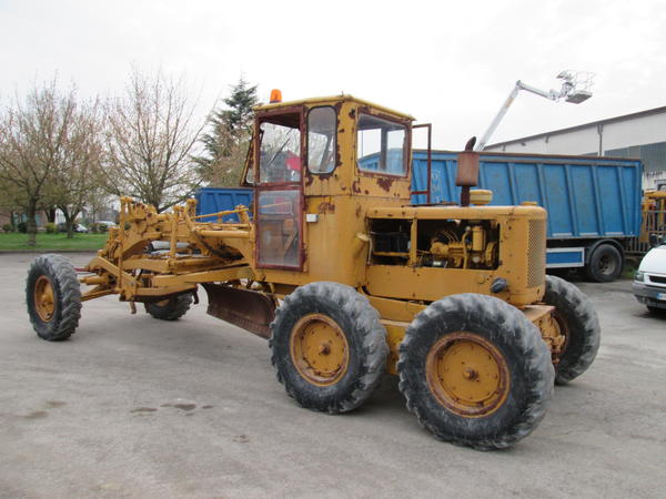 20#3117 Motolivellatrice Cat Mod. 112f in vendita - foto 3