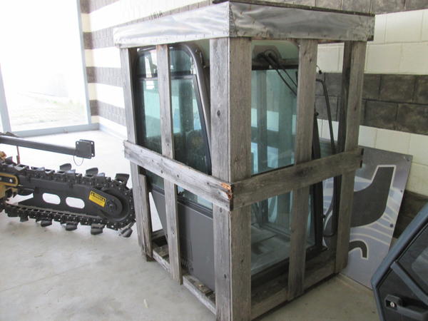 27#3117 Cabina Per Miniescavatore Case in vendita - foto 3