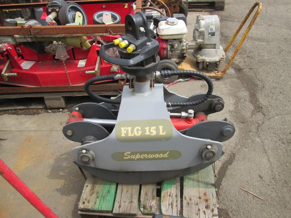 5#3117 Pinza Per Tronchi Completa Di Rotatore Idraulico Montato in vendita - foto 3