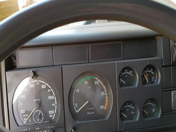 1#3126 Trattore stradale Iveco Magirus in vendita - foto 12