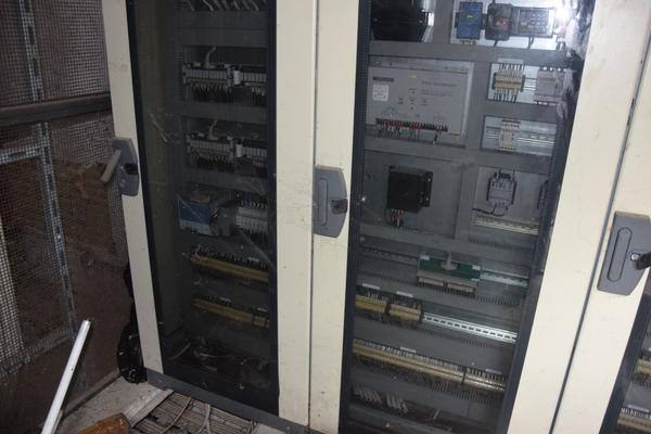1#3137 Cabina trasferimento elettrica con 2 gruppi elettrogeni in vendita - foto 39