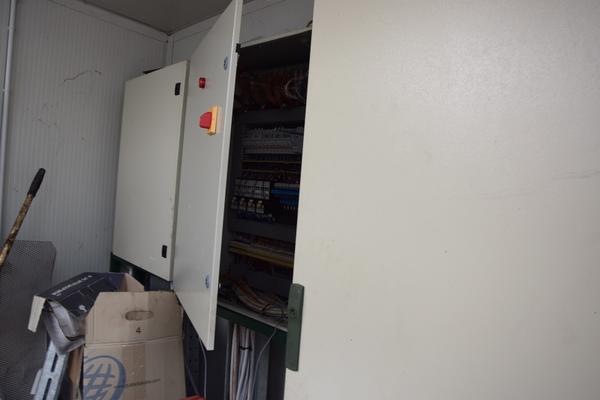 1#3137 Cabina trasferimento elettrica con 2 gruppi elettrogeni in vendita - foto 63