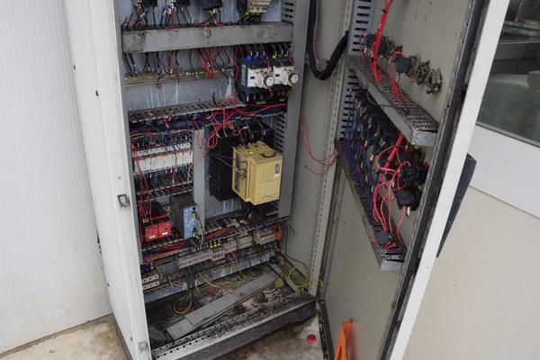 1#3137 Cabina trasferimento elettrica con 2 gruppi elettrogeni in vendita - foto 68