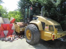 Rullo compressore Caterpillar - Lotto 202 (Asta 3141)
