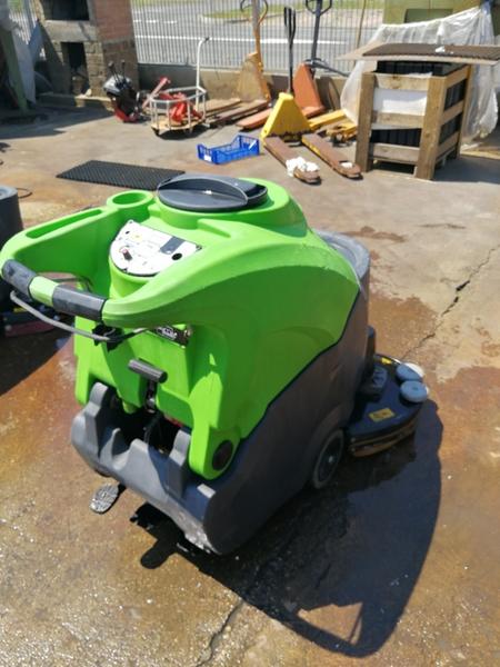 5#3142 Lavapavimenti IPC e Comac e spazzatrice Fimap Duster in vendita - foto 10