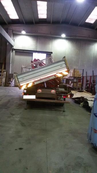 2#3147 Autocarro Iveco A 75 2 assi con gru in vendita - foto 6