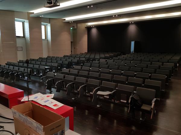 1#3148 Arredi e apparecchiatura di sala conferenze in vendita - foto 6