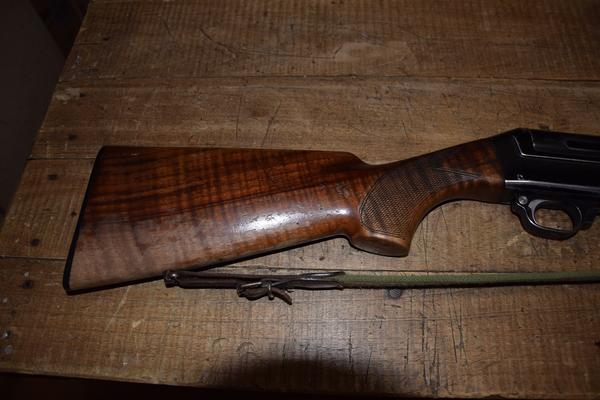 18#3151 Fucile semi automatico Benelli in vendita - foto 3