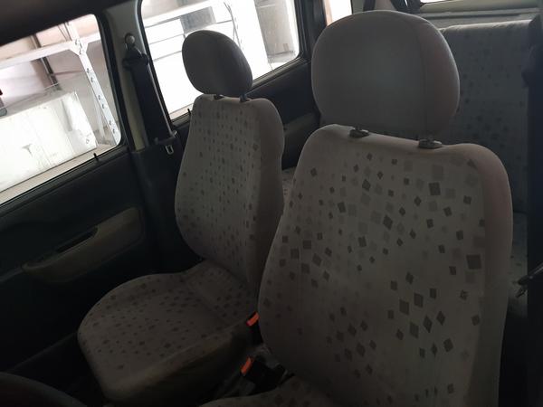5#3157 Autovettura Opel Agila in vendita - foto 12