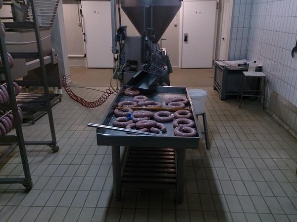 10#3161 Banco da lavoro Zanussi e carrelli per sospensioni salumi in vendita - foto 5