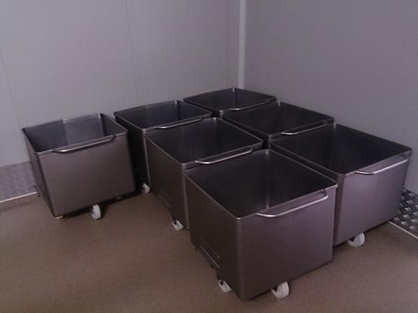 10#3161 Banco da lavoro Zanussi e carrelli per sospensioni salumi in vendita - foto 6