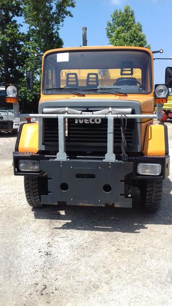 1#3166 Macchina operatrice Iveco Magirus 120-30 e spargisale Giletta in vendita - foto 2