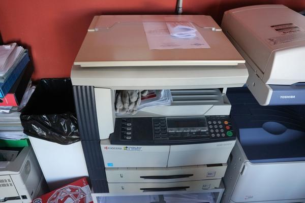 4#3168 Fotocopiatrice Olivetti e computer Fujitsu in vendita - foto 1