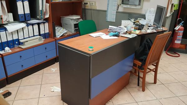 1#3173 Arredi ufficio in vendita - foto 34