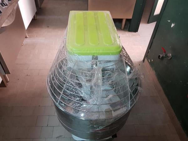 22#3174 Impastatrice Moretti e ricambi attrezzatura ristorazione in vendita - foto 2