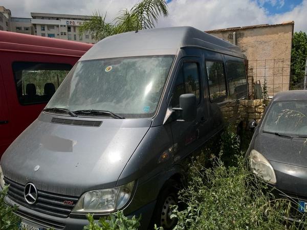 11#3177 Minibus Mercedes Sprinter con aut noleggio con conducente in vendita - foto 3